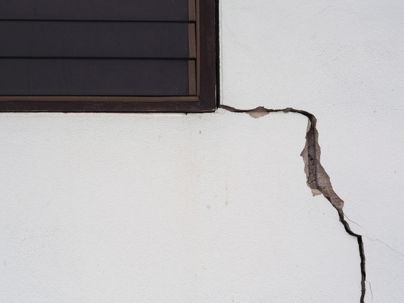 Foundation Crack Repair in Milford, MI